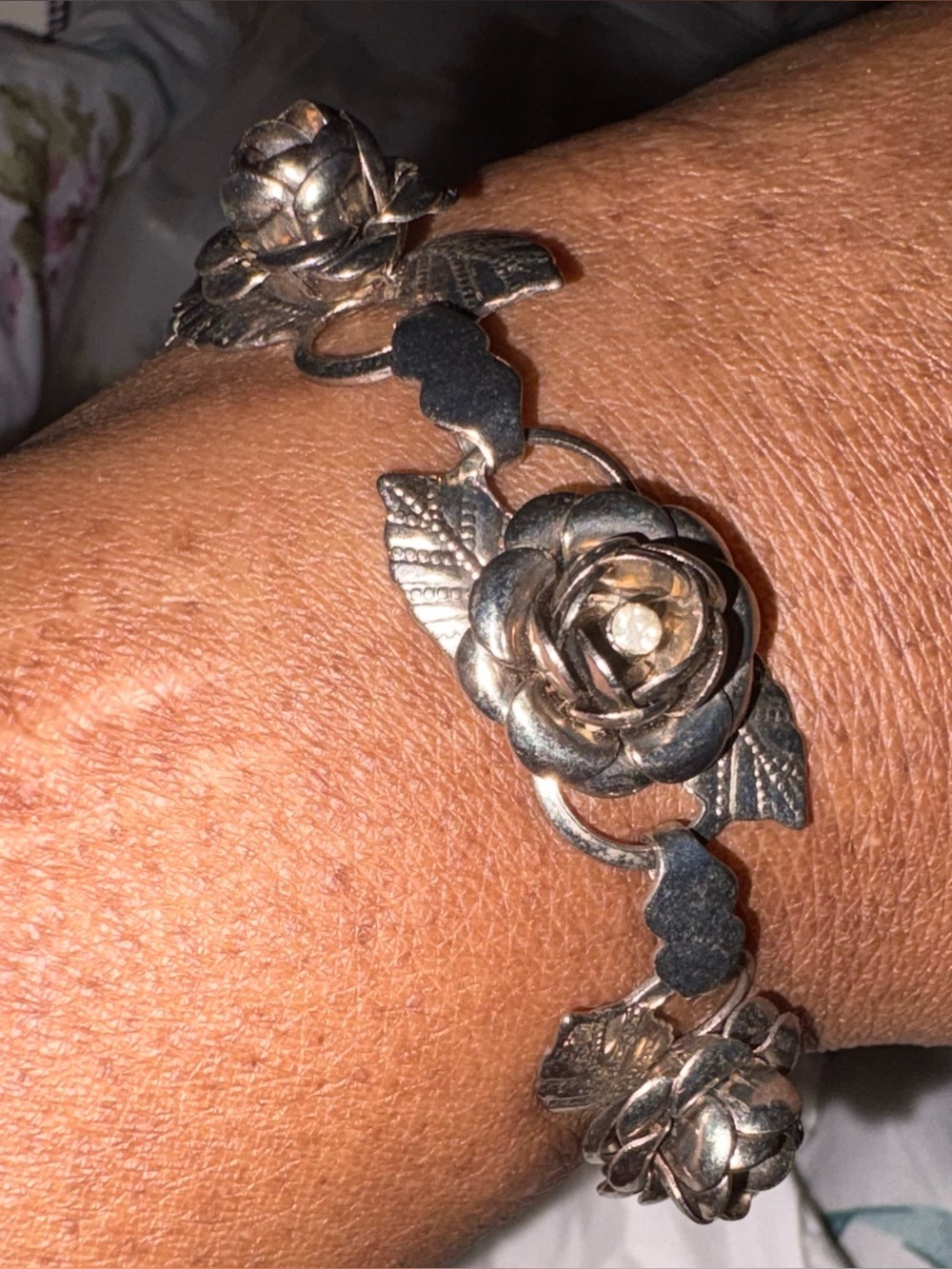 Vintage Mid-Century Dimensional Rose Rhinestone Bracelet | 7”